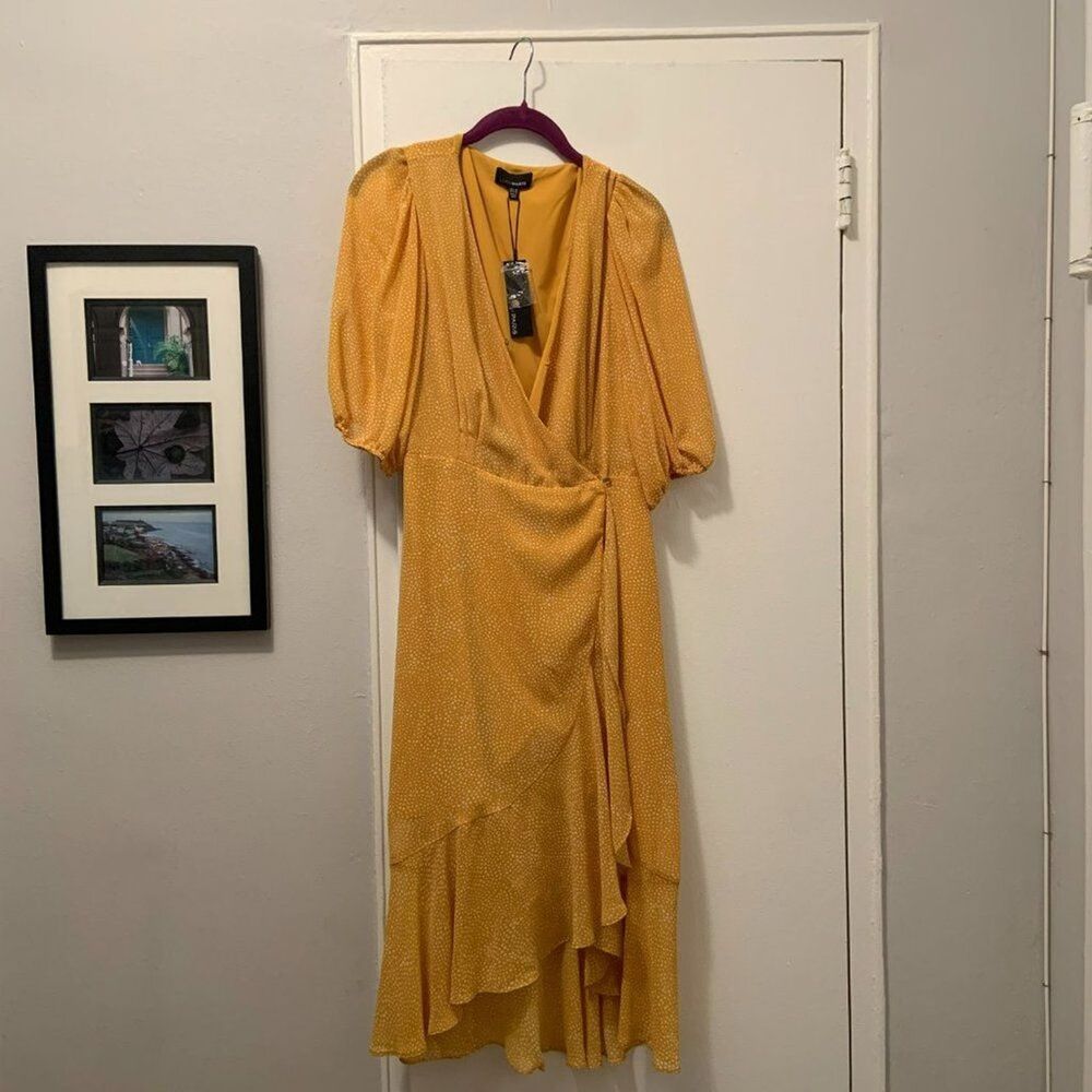 Lucy Paris Yellow and White Wrap Dress Ruffled Bottom Medium